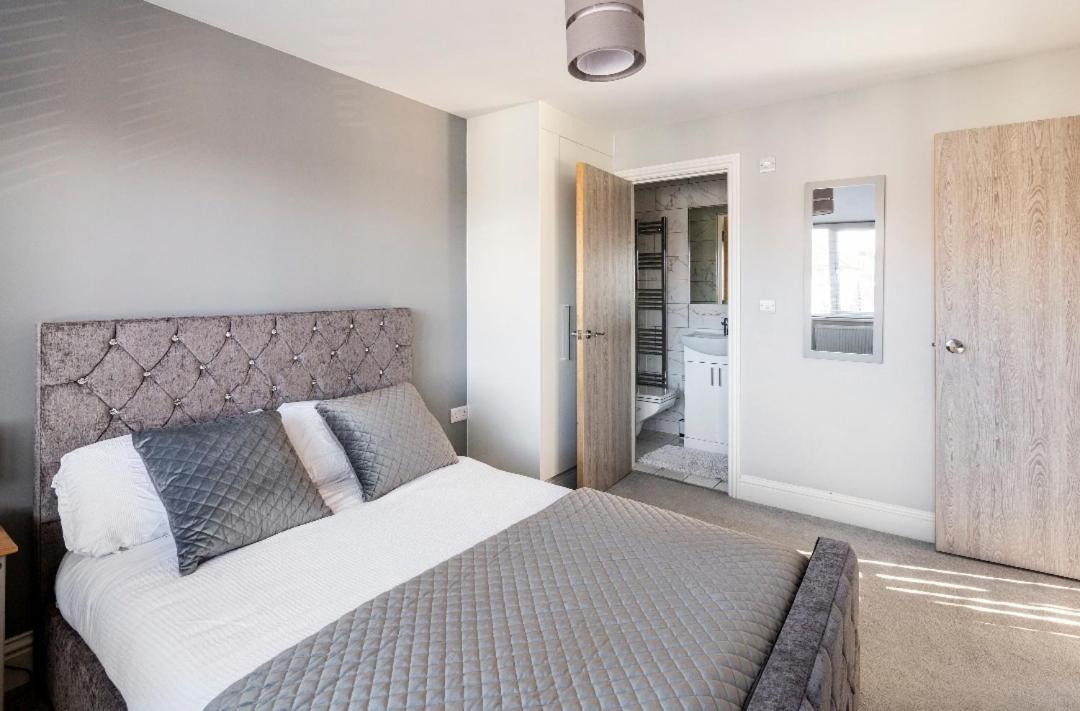 Luxury House 4 Ensuite Bedrooms, Free Parking ,Wifi Оксфорд Екстер'єр фото