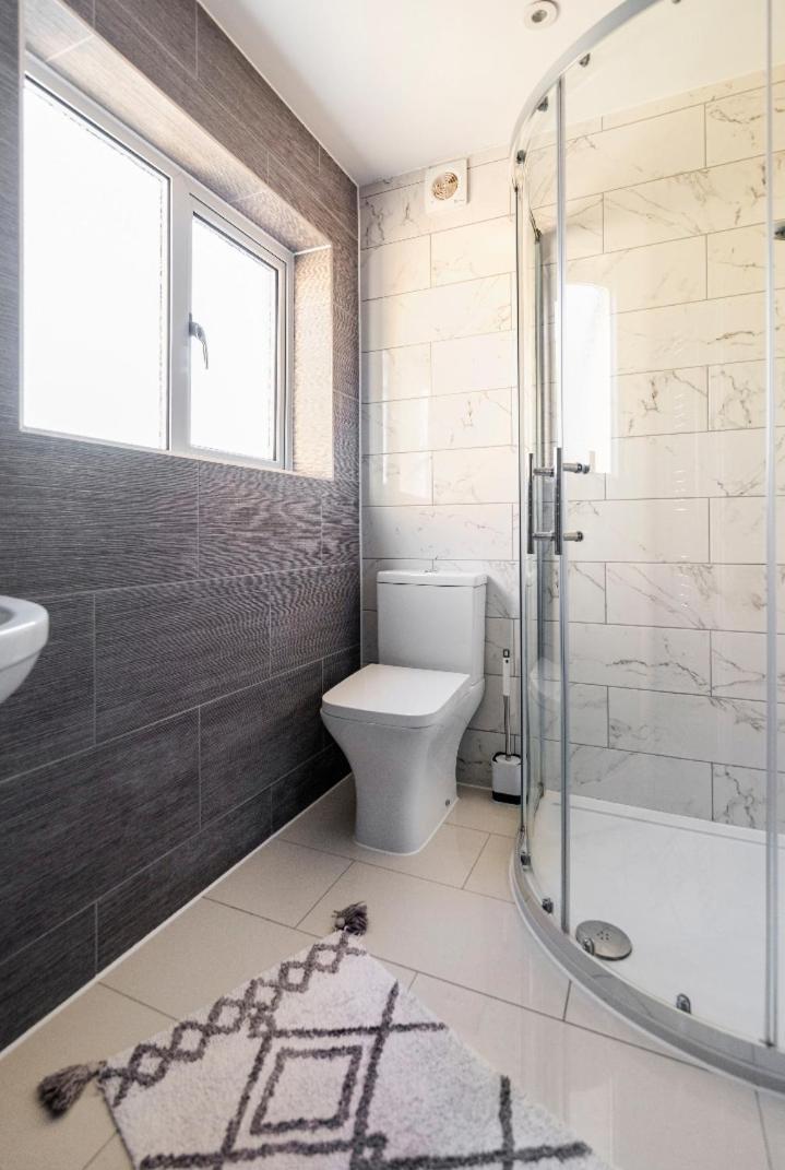 Luxury House 4 Ensuite Bedrooms, Free Parking ,Wifi Оксфорд Екстер'єр фото