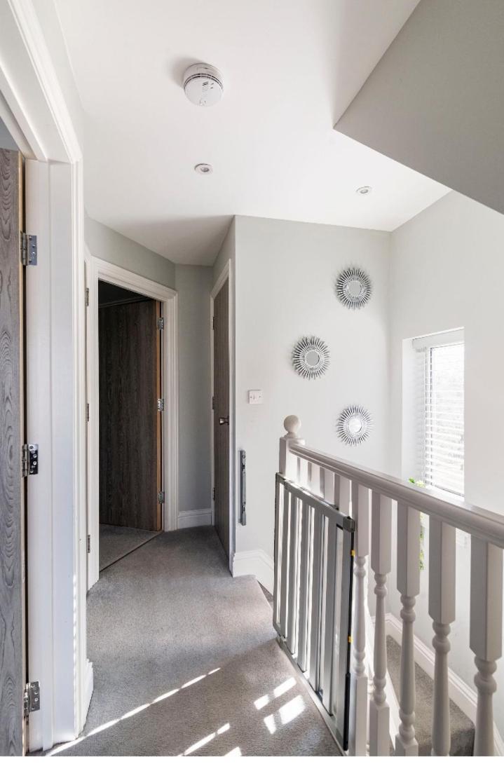 Luxury House 4 Ensuite Bedrooms, Free Parking ,Wifi Оксфорд Екстер'єр фото
